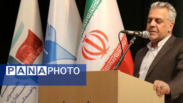 جشن روز دانشجو در دانشگاه آزاد واحد کرج 