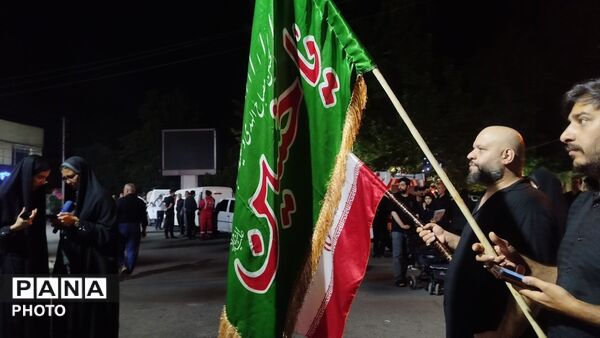 خیابان‌های نظرآباد صحنه نمایش وحدت و همبستگی 
