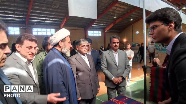 پاتوق جوانان شهرستان کوهدشت