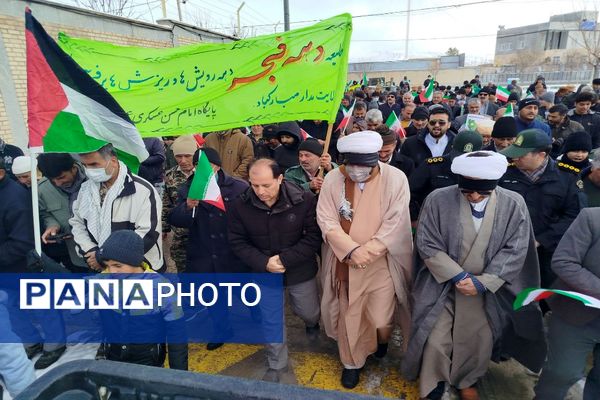 راهپیمایی ۲۲ بهمن در شهر تیتکانلو 