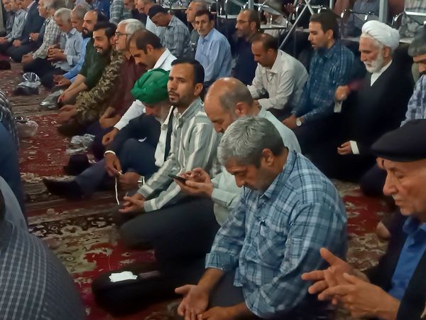نماز جمعه با حضور پرشور مردم ولایتمدار نیشابور 