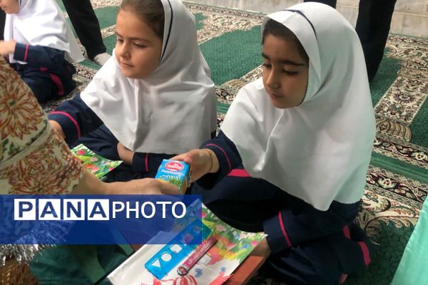 آغاز مسیر قرآنی دانش آموزان کلاس اول دبستان هدی