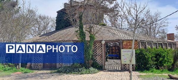 آیین باستانی سیزده بدر در دهکده ی  چوبی نیشابور