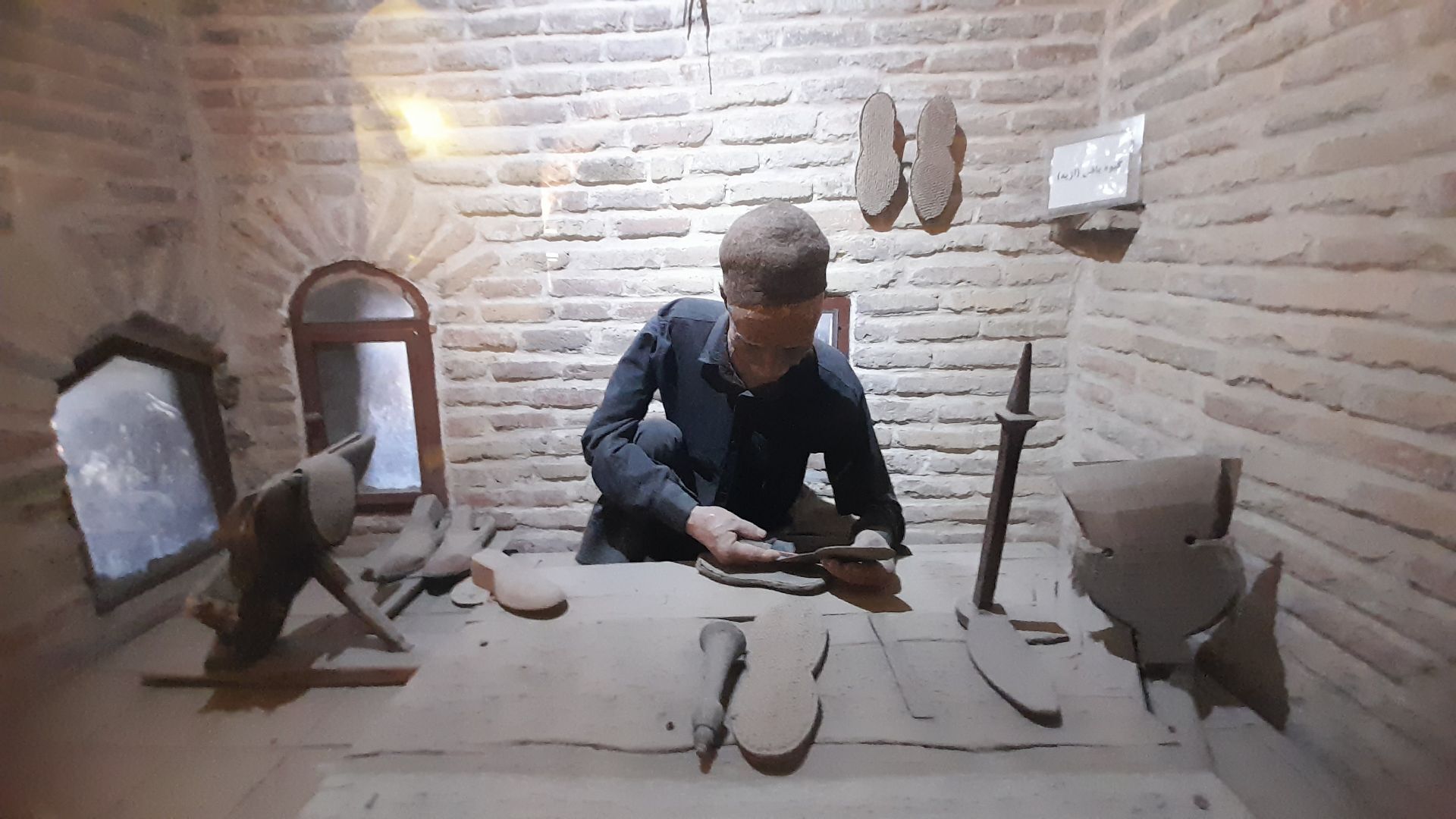 فلک‌الافلاک میزبان دانش‌آموزان‌دبیرستان‌ریحانه