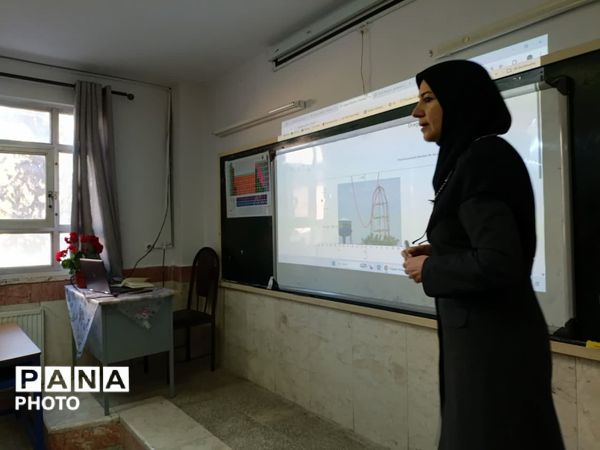 معلم‌های نمونه؛ معماران آینده و الهام‌بخش نسل‌ها