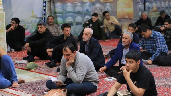 برگزاری مراسم شب قدر در امامزاده بی بی سکینه صفادشت 