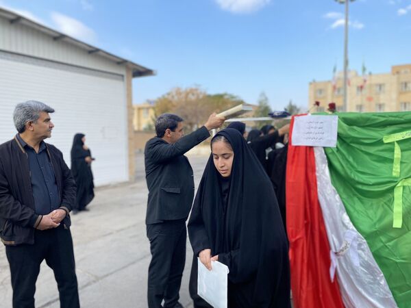 اعزام دانش‌آموزان شهرستان مه‌ولات به اردوی راهیان نور