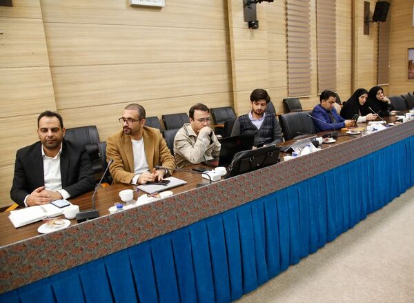 اولین نشست خبری استاندار یزد 