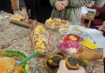 جشنواره طعم‌های رنگارنگ در مدرسه پروین اعتصامی اسلامشهر