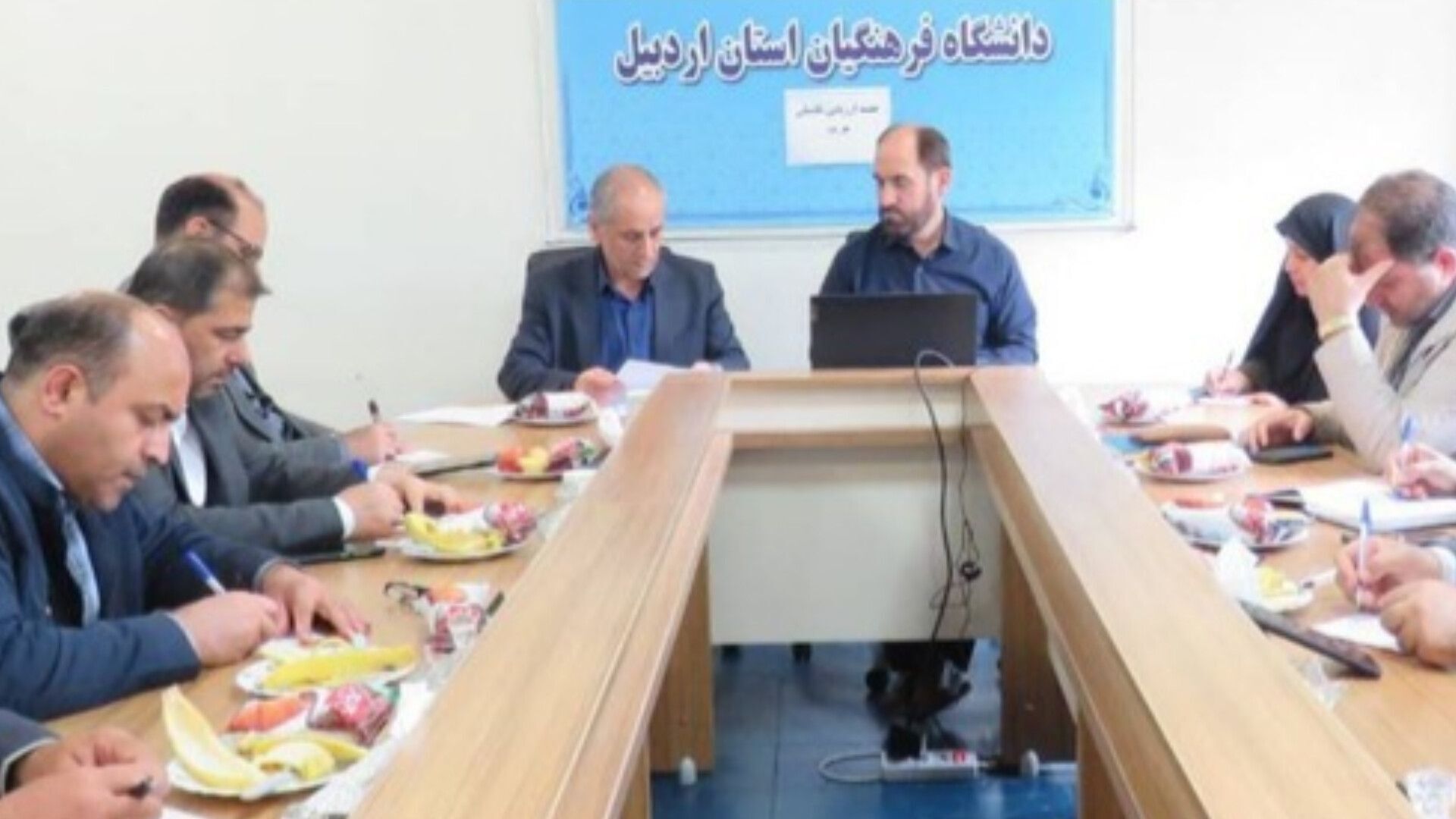 جلسه کمیته استانی جذب و پذیرش دانشجوی متعهد خدمت در استان اردبیل برگزار شد