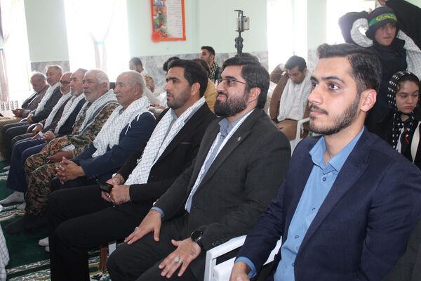 نواختن زنگ ایثار، شهادت و نماز در آموزشگاه ولایت شهرستان فریمان
