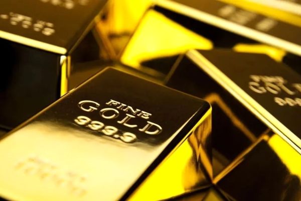 طلای جهانی از ۵۲۰۰ دلار عبور کرد