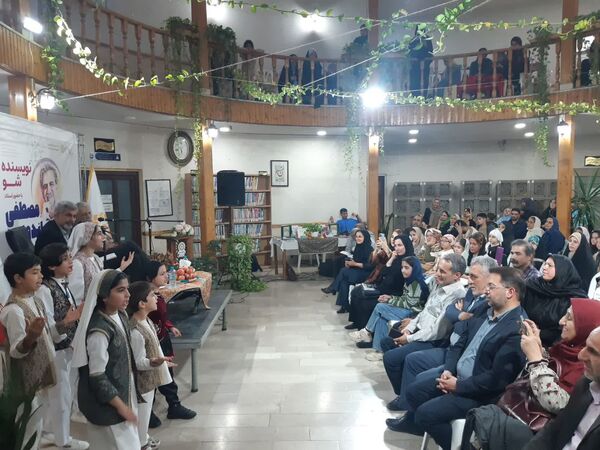 ویژه‌برنامه نویسنده شو با حضور مصطفی رحماندوست در بابل