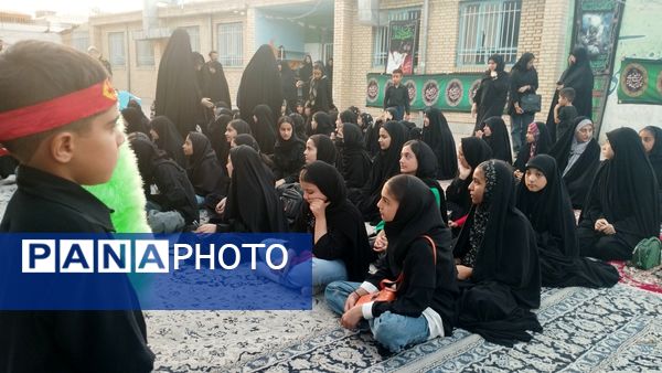 بازدید مسئولین اداره آموزش و پرورش از هیئت دانش آموزی دختران حاج قاسم 