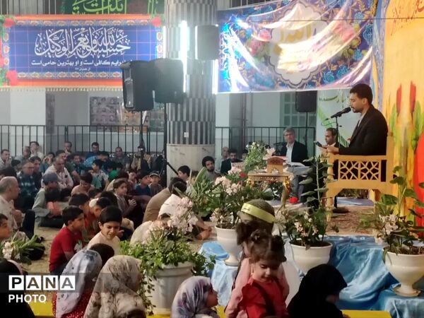حسینیه صالح آباد میزبان جشن غدیرخم 