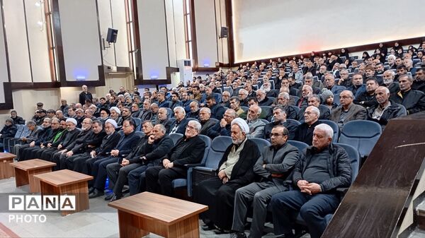 قلب فرهنگیان در ماتم امام قائد شهید