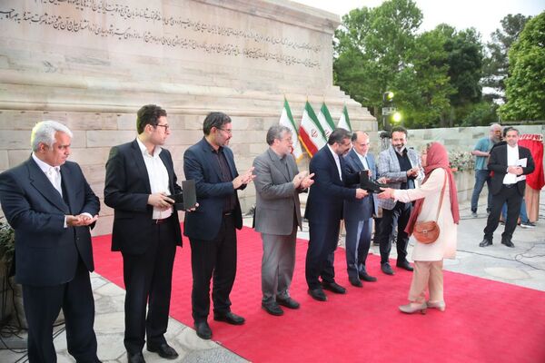 آیین گرامیداشت شاعر حماسی سرا و سراینده شاهنامه 
