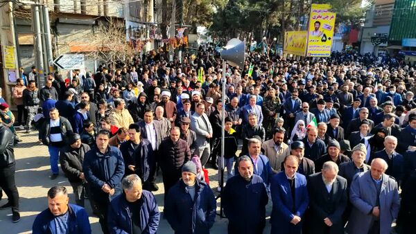 راهپیمایی عظیم 22 بهمن در شهرستان مرزی پارس آباد 