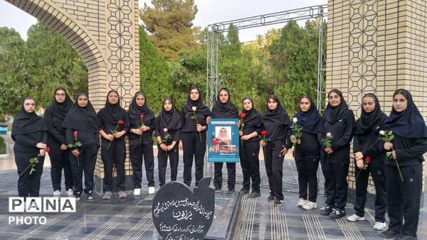 آغاز مسابقات ورزشی دختران دانش‌آموز با شعار سلامت و امنیت در همدان