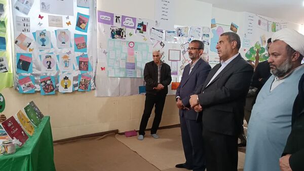نگارخانه پژوهشی دانش آموزان سمپادی خواف 