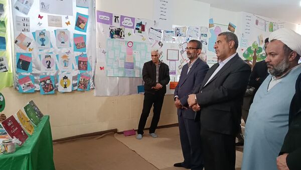 نگارخانه پژوهشی دانش آموزان سمپادی خواف 