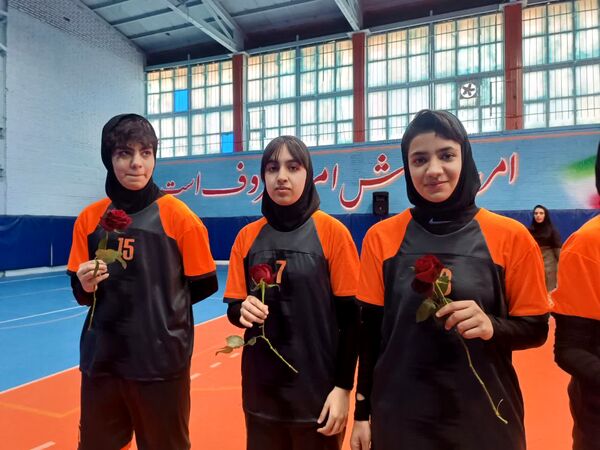 آئین افتتاحیه مسابقات فوتسال دانش‌آموزی منتخب آموزشگاه های شهرستانهای استان تهران به میزبانی ورامین 