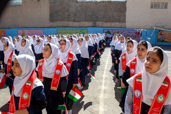برگزاری همایش یاوران انقلاب، پیشتازان مقاومت در شهرستان محلات