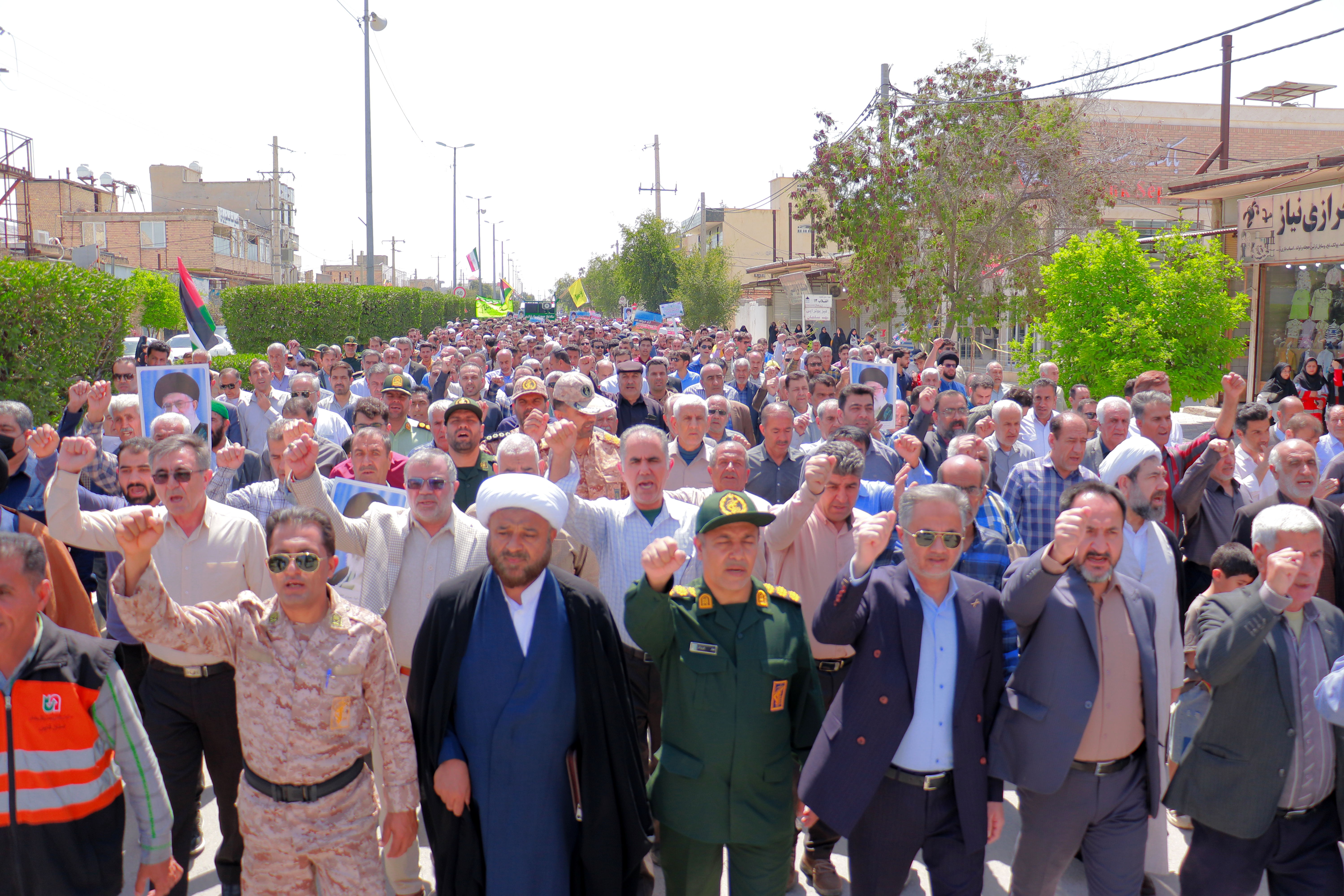 حضور پر شور مردم شهرستان فراشبند در راهپیمایی روز قدس