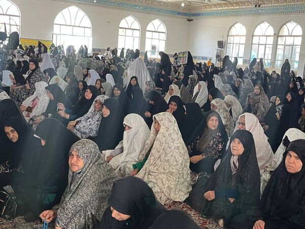 نماز جمعه در کاشمر