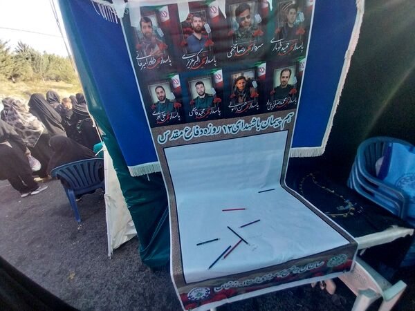 خدمت‌رسانی پیشتازان و خبرنگاران دانش‌آموزی در موکب عشاق‌الحسین گاوازنگ