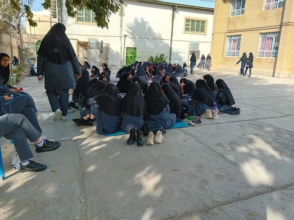صبحانه سالم در آموزشگاه فاطمه الزهراء (س) سملقان