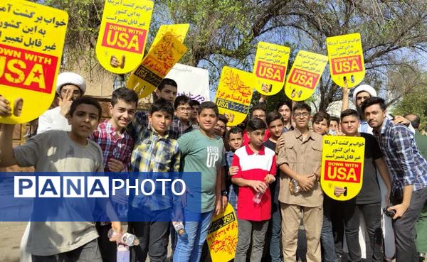 تجمع بزرگ فرهنگیان و دانش‌آموزان خوزستانی در حمایت از مقاومت