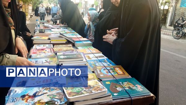 جشن وحدت و ولایت با حضور پرشور دانش‌آموزان اسکو