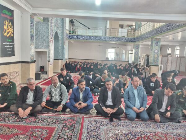 نشست سیاسی _بصیرتی در بخش سراب میمه 