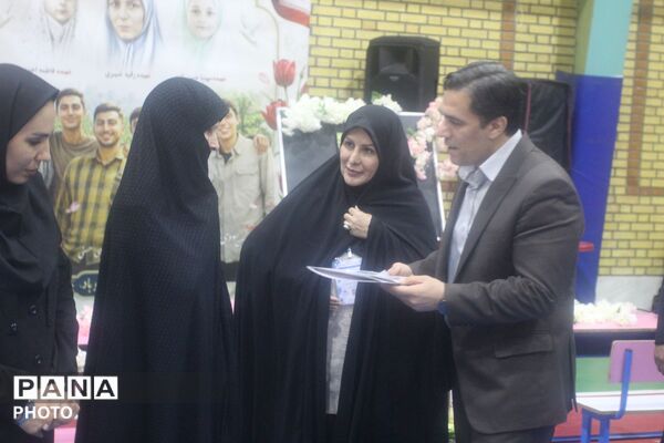 پایان رقابت‌های ورزشی دختران دانش‌آموز در زنجان