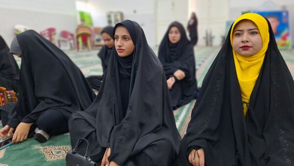 برگزاری کلاس سلاح شناسی ویژه دختران در شهرستان لنده