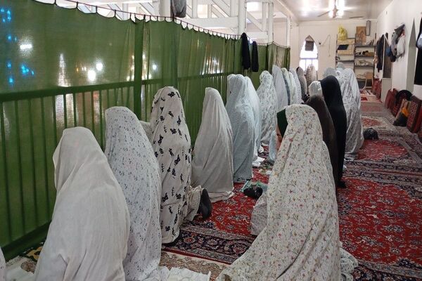 نماز عبادی سیاسی جمعه در هفتۀ دوم دی ماه در بار