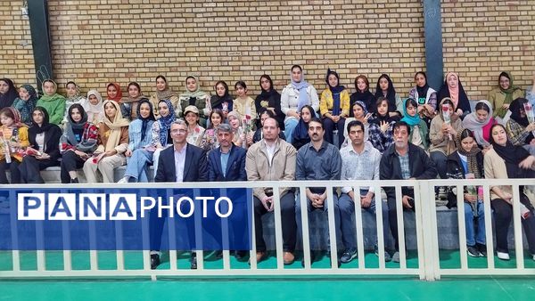  آیین تجلیل از بانوان ورزشکار شهرستان اشتهارد 