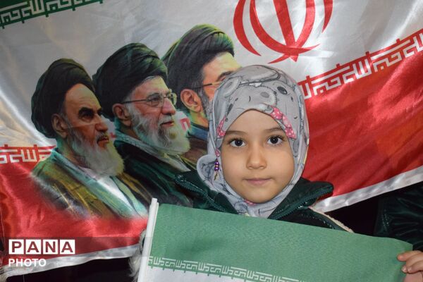 میعادگاه ایستادگی و همدلی در ملایر