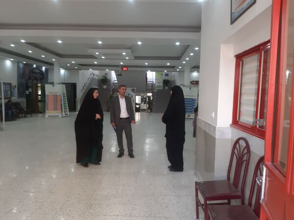 بازدید سرگروه‌های آموزشی از دبیرستان مهشید مصلی نژاد