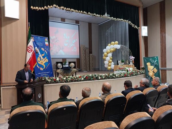 آیین بزرگداشت مقام معلم در شهرستان ابهر با حضور مسئولان استانی و شهرستانی