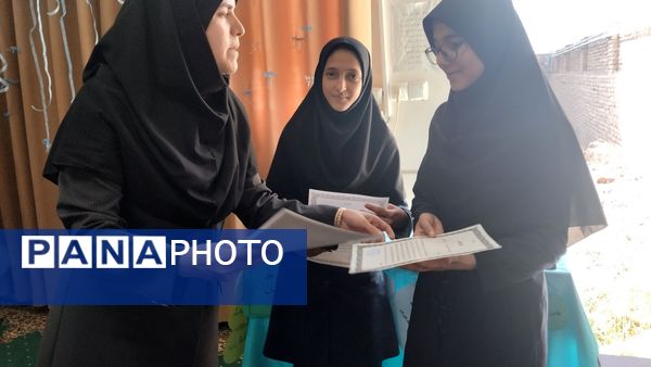 جشن ولادت امام زمان (عج)در مدرسه عزت طلایی