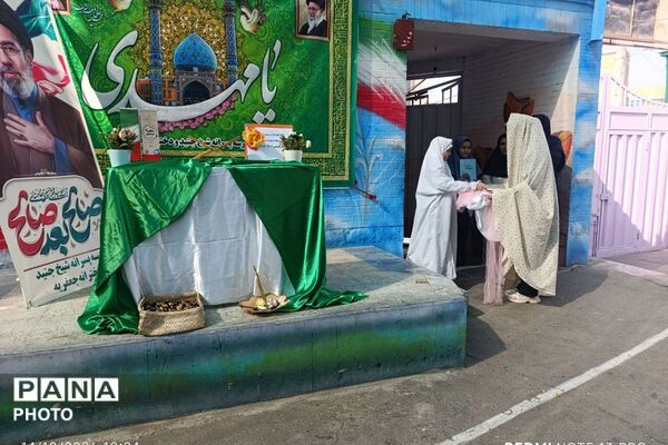آغاز هفته قرآن، عترت و نماز در دبستان جعفریه شهرستان پیشوا