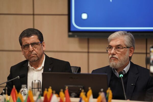 هم‌اندیشی بسیج اساتید با وزیر علوم، تحقیقات و فناوری مشهد