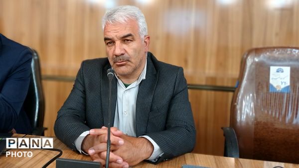 جلسه مدیران مدارس شهرستان بن