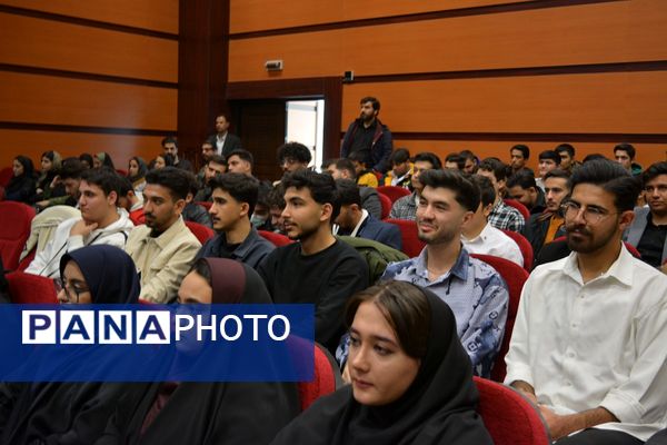 تجلیل از افتخارآفرینان کنکور