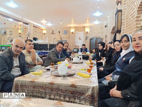آیین تجلیل از خبرنگاران و اصحاب قلم و رسانه در مجتمع تفریحی فرهنگی بام خلخال