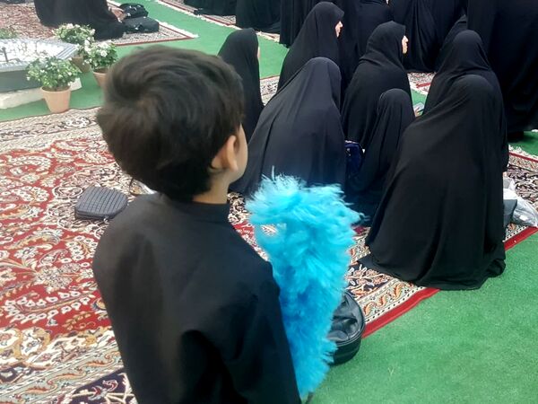 مراسم عزاداری سیدالشهدا دردبیرستان دخترانه امام حسین (ع)