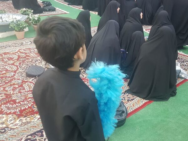 مراسم عزاداری سیدالشهدا دردبیرستان دخترانه امام حسین (ع)