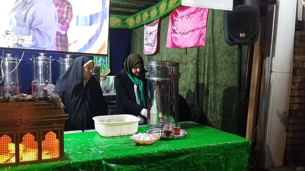 موکب هایی که به عشق حضرت مهدی (ع) از مردم پذیرایی کردند 
